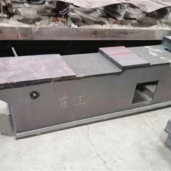 特大型打砂設備，對所有特大型金屬件表面打砂清除表面雜質(zhì)